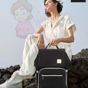 شنطة لوكوين الجيل السابع بلس – إصدار كلاسيك أسود بسوستة فضية ومنافذ USB - Image 5
